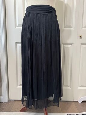 Max & Mia Black Maxi Skirt - XLP Women